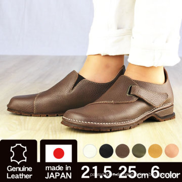 Made in Japan Flache Schuhe aus geöltem gegerbtem Leder